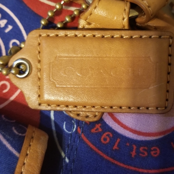 Coach tote - Picture 3 of 5